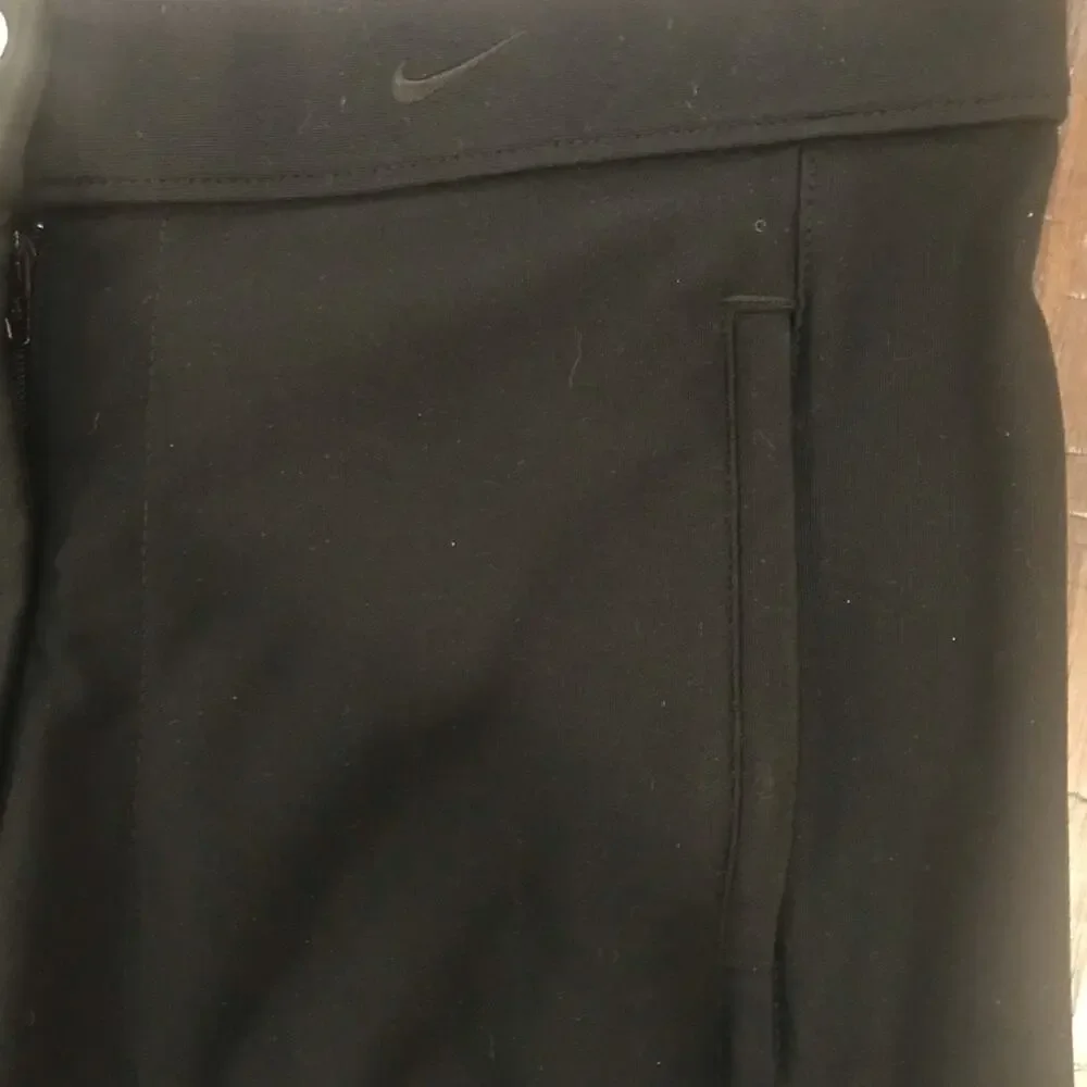 Nike Dri-fit Crop Capri Pants Single Pocket Double Snap Zip Closure Black Small - Picture 4 of 9